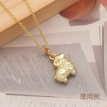 ひつじチャーム 羊モチーフ 干支 動物チャーム 立体 メタルチャーム 約12×14mm（4ヶ）